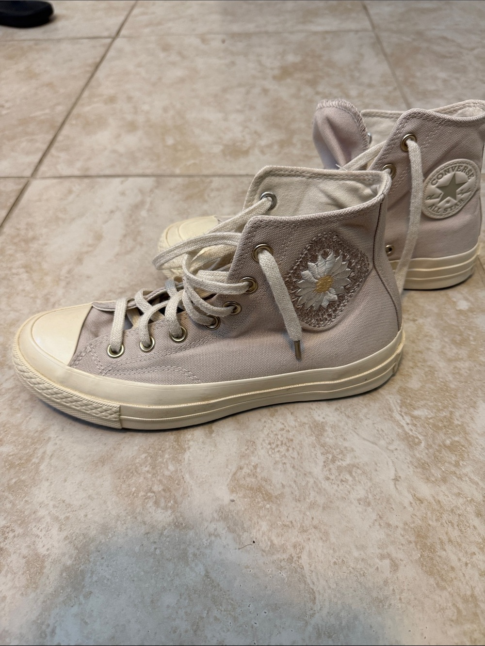 Converse Chuck 70 High "Festival Florals" in Desert Sand/Egret